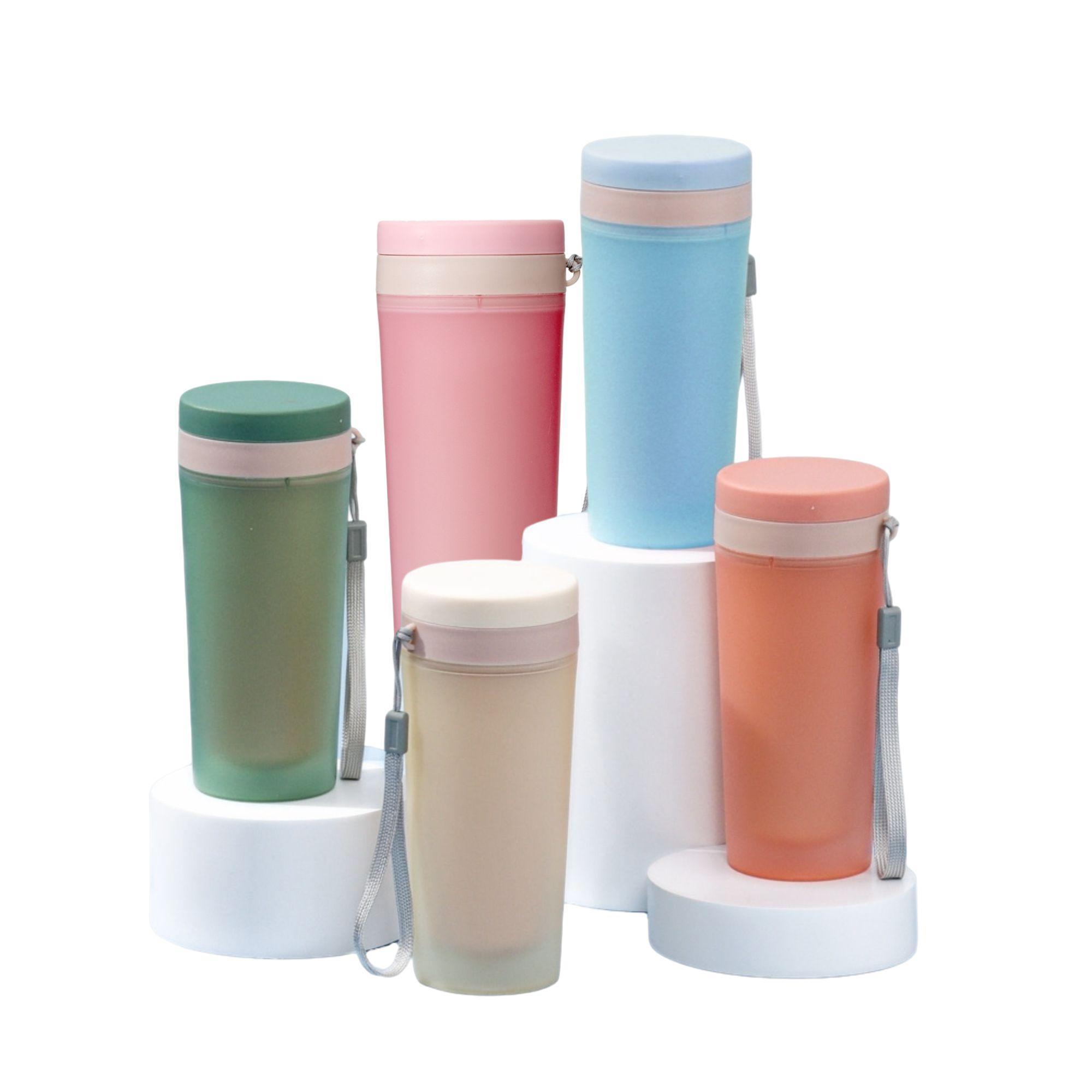Copo Plástico Tampa Rosqueável 300ml — imagem 1